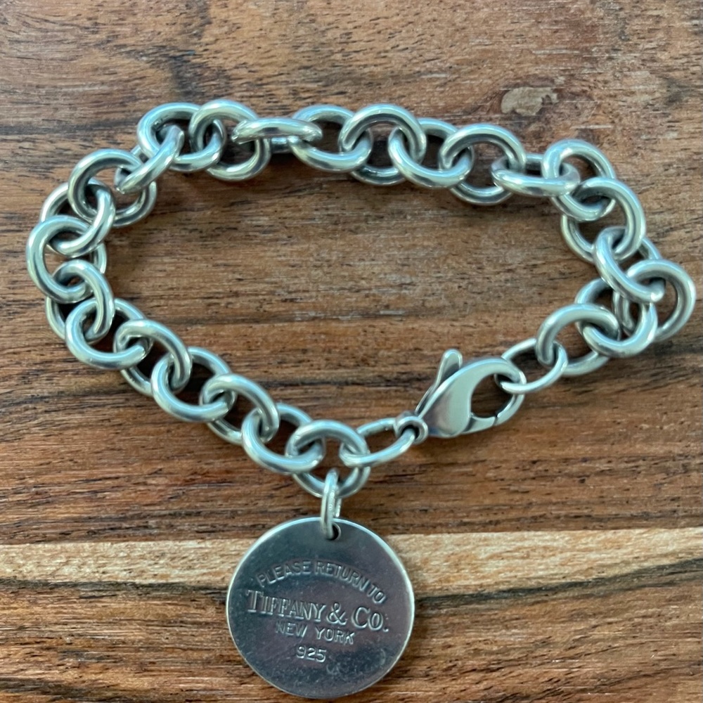 Tiffany & Co Authentic- Return to Tiffany Bracelet